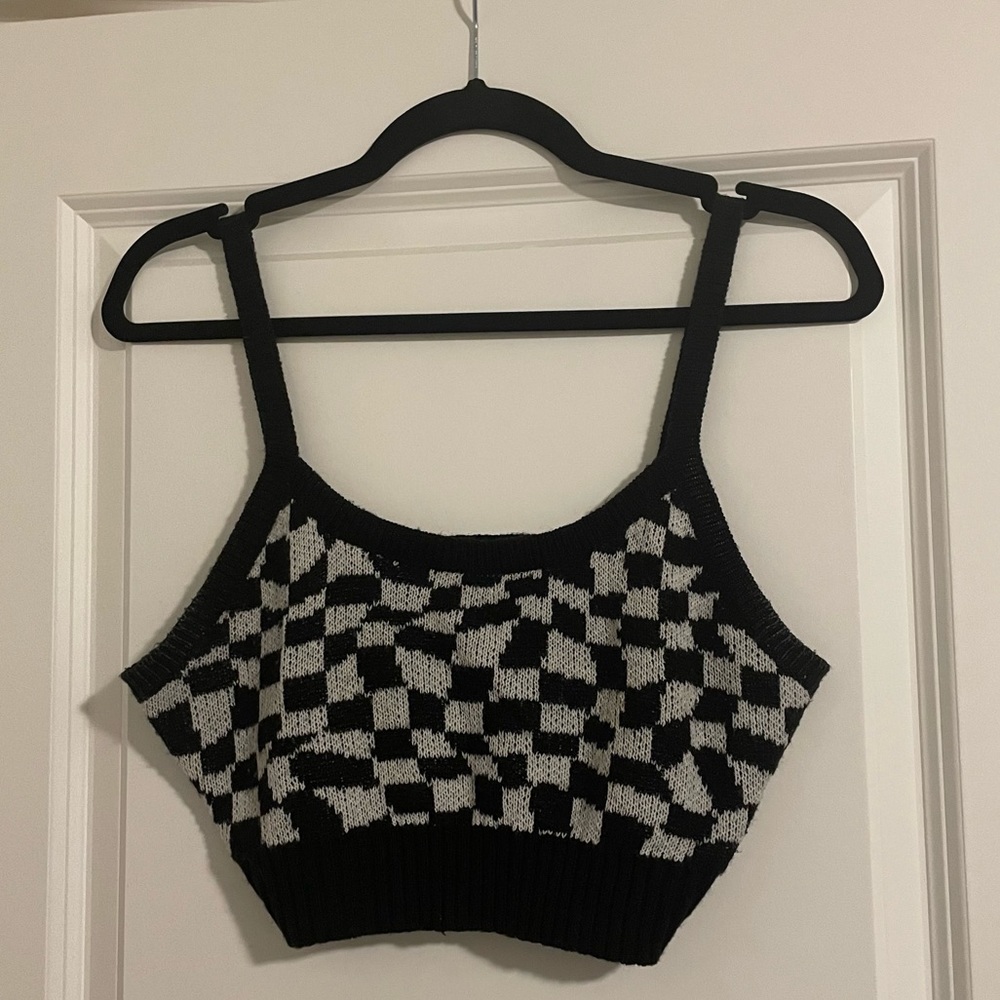 Checkered stitch & pine crop top